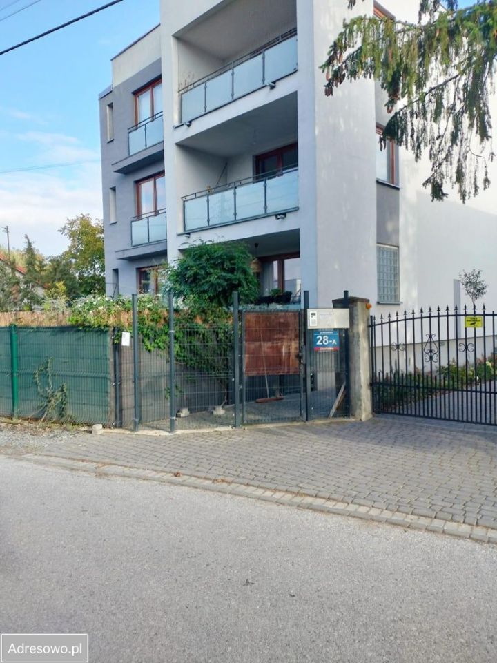 Mieszkanie 3-pokojowe Józefosław, ul. Osiedlowa. Zdjęcie 1