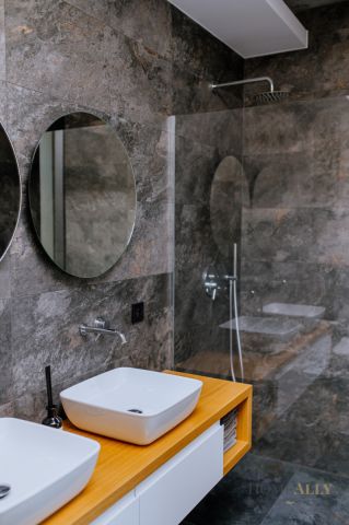 dom wolnostojący, 5 pokoi Góraszka. Zdjęcie 11