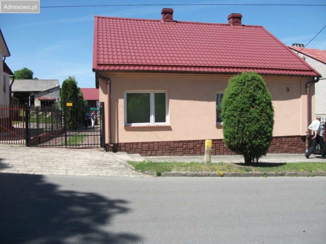 dom wolnostojący Koprzywnica, ul. Sandomierska. Zdjęcie 1