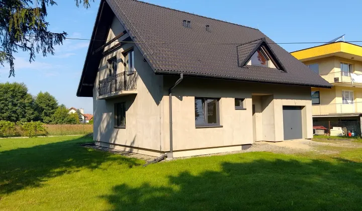 dom wolnostojący, 6 pokoi Strumień, ul. Cieszyńska