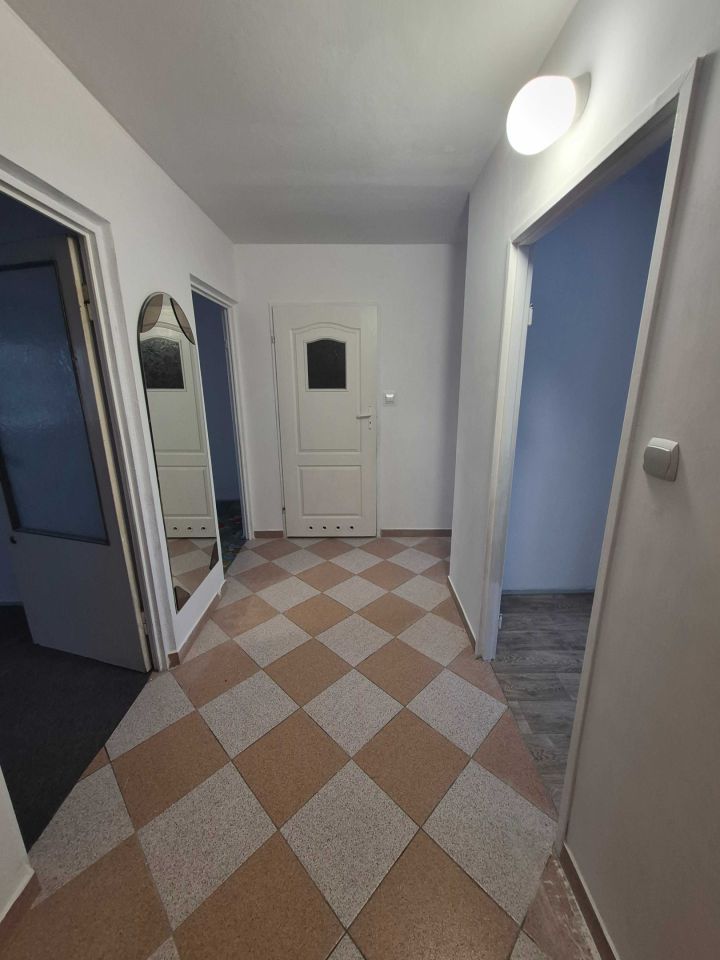 Mieszkanie 4-pokojowe Zgierz, ul. Konstantego Ildefonsa Gałczyńskiego. Zdjęcie 3