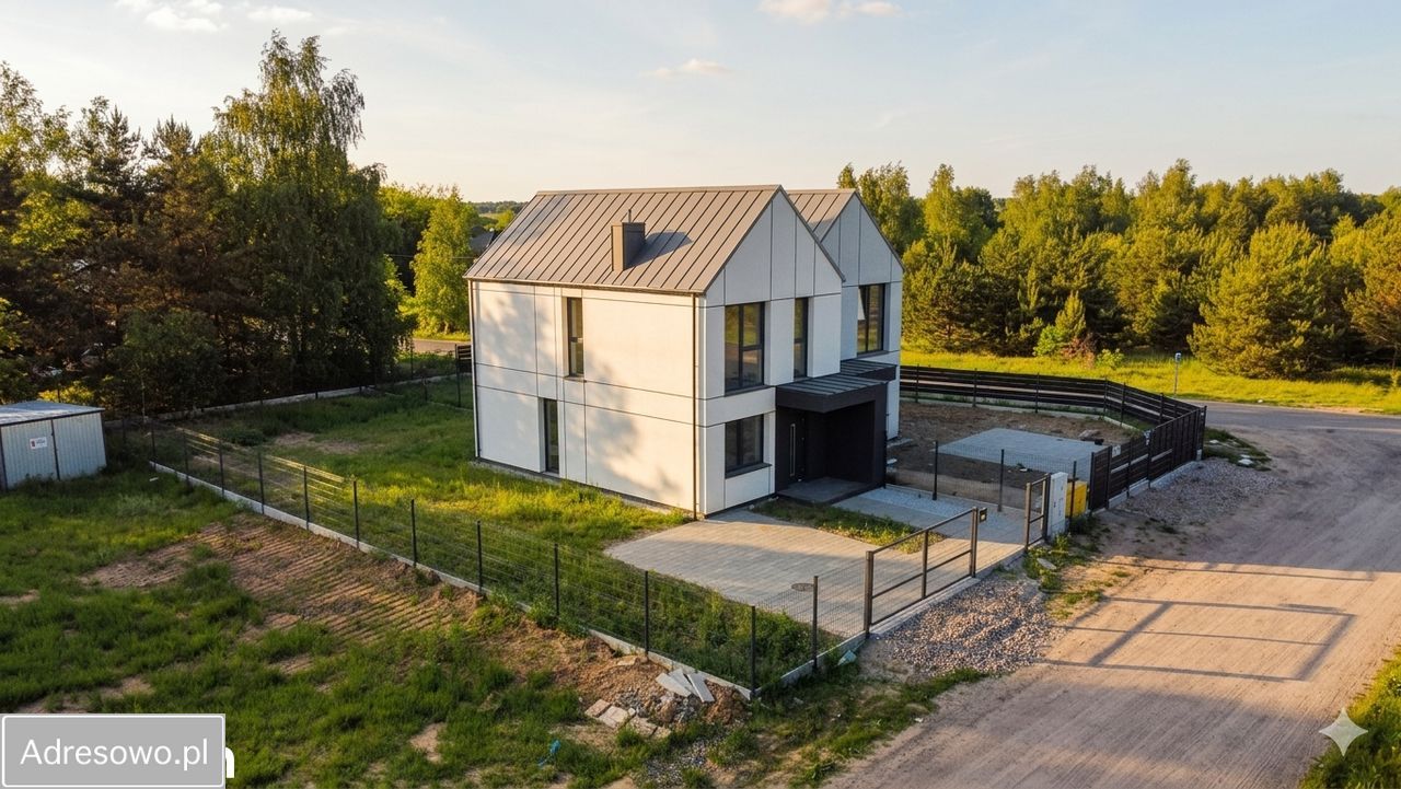 bliźniak, 5 pokoi Dosin, ul. Hortensji. Zdjęcie 2