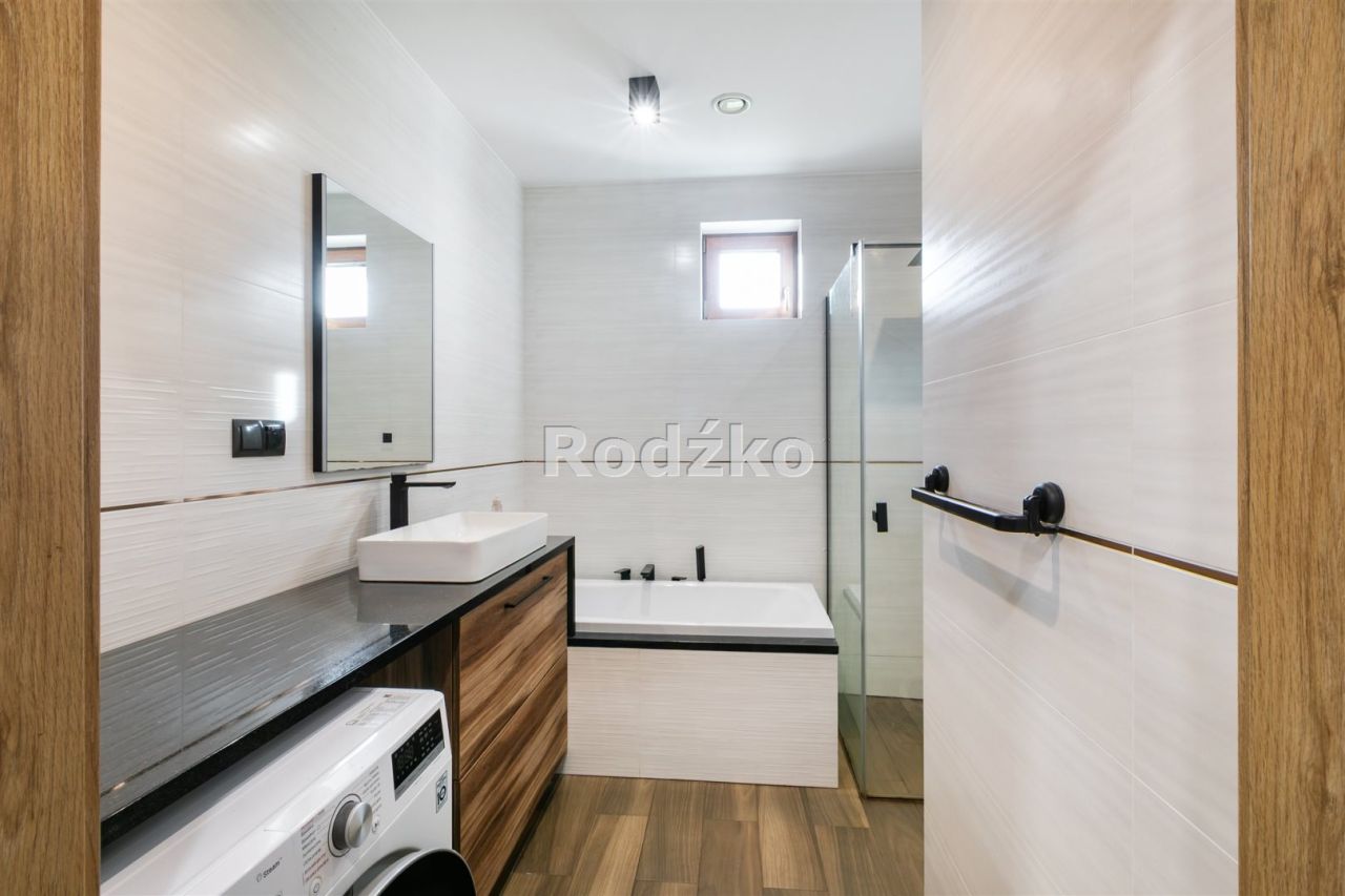 dom wolnostojący, 4 pokoje Rzywno. Zdjęcie 14