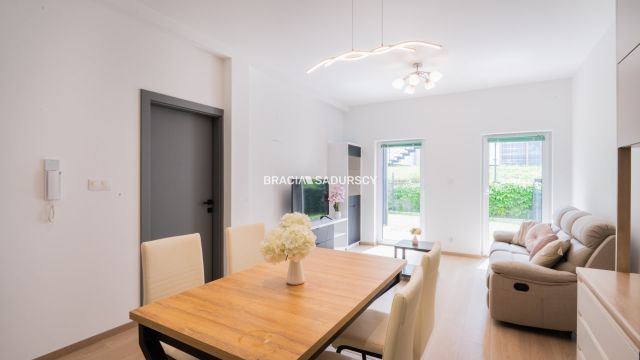 Mieszkanie 3-pokojowe Kraków Skotniki, ul. Antoniego Dobrowolskiego. Zdjęcie 5