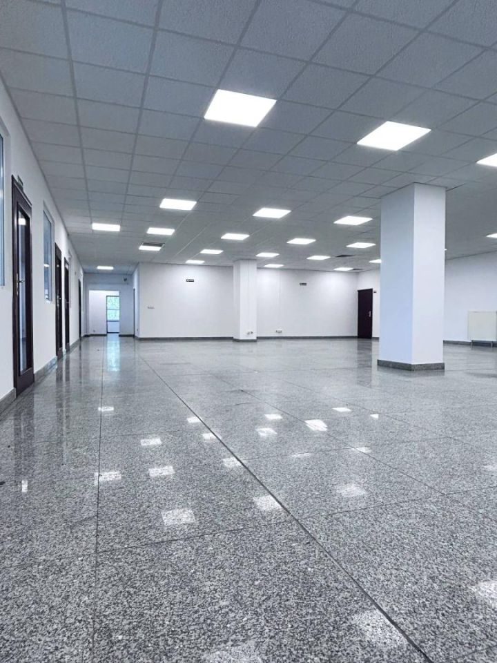 Hala/magazyn Łódź, al. marsz. Józefa Piłsudskiego. Zdjęcie 1