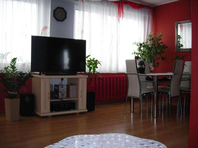 Mieszkanie 3-pokojowe Bełchatów. Zdjęcie 1