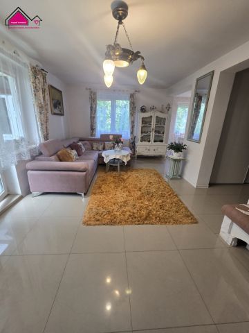 dom wolnostojący, 5 pokoi Mikorzyn. Zdjęcie 1