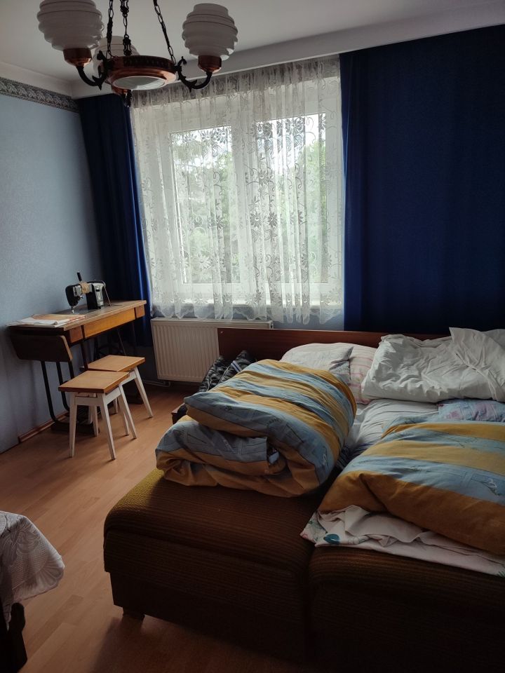 bliźniak, 4 pokoje Gniezno. Zdjęcie 7