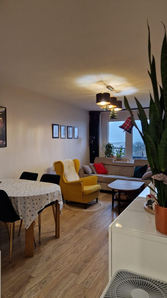 Mieszkanie 3-pokojowe Sieradz Bloki, ul. Władysława Broniewskiego. Zdjęcie 16