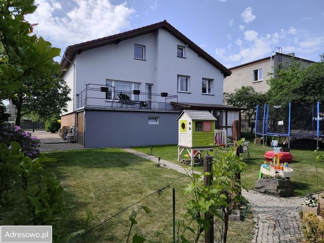 dom wolnostojący, 5 pokoi Kożuchów, ul. Bolesława Prusa. Zdjęcie 1