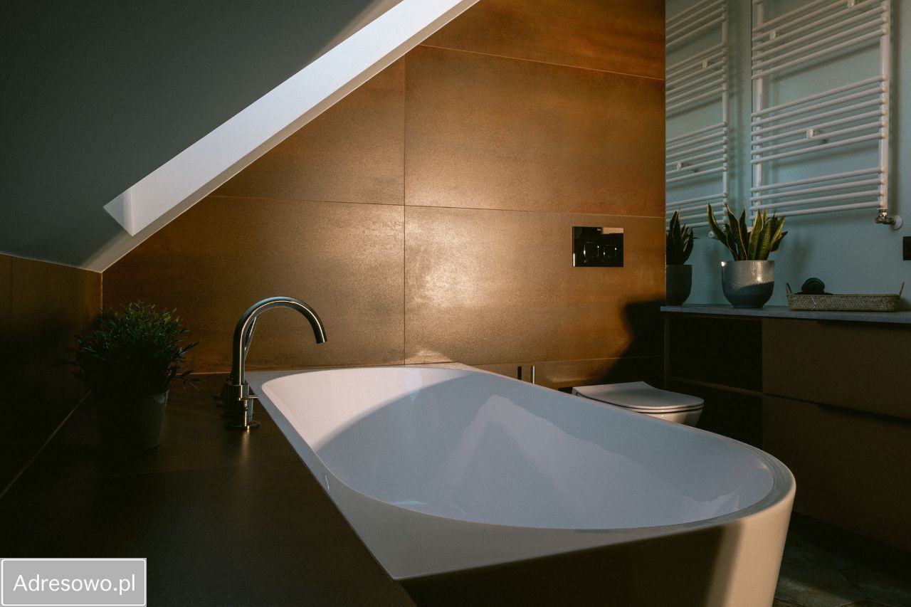 Mieszkanie 4-pokojowe Jelenia Góra Cieplice Śląskie-Zdrój, ul. Walerego Wróblewskiego. Zdjęcie 19