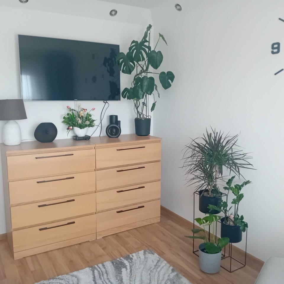 Mieszkanie 2-pokojowe Starachowice. Zdjęcie 1