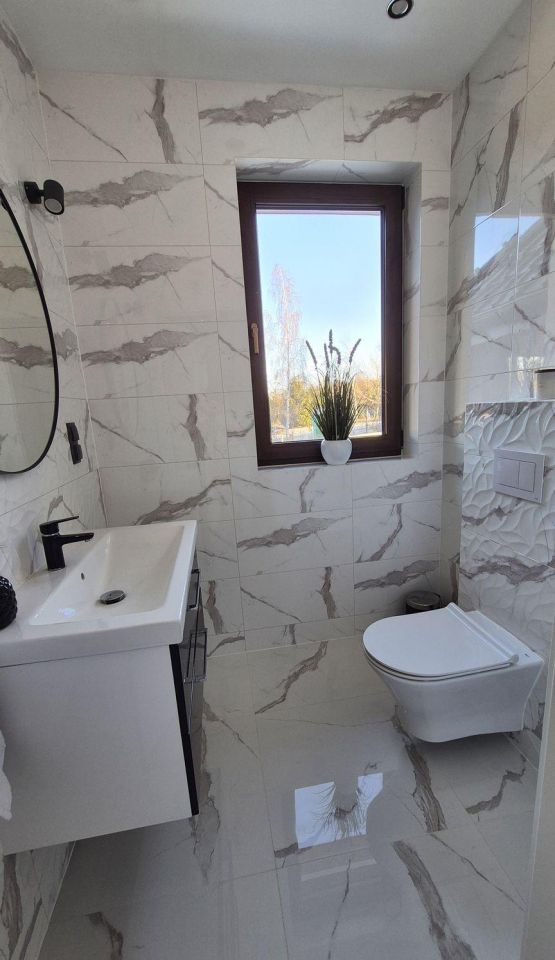 dom wolnostojący, 4 pokoje Gościęcice, Średnia. Zdjęcie 10
