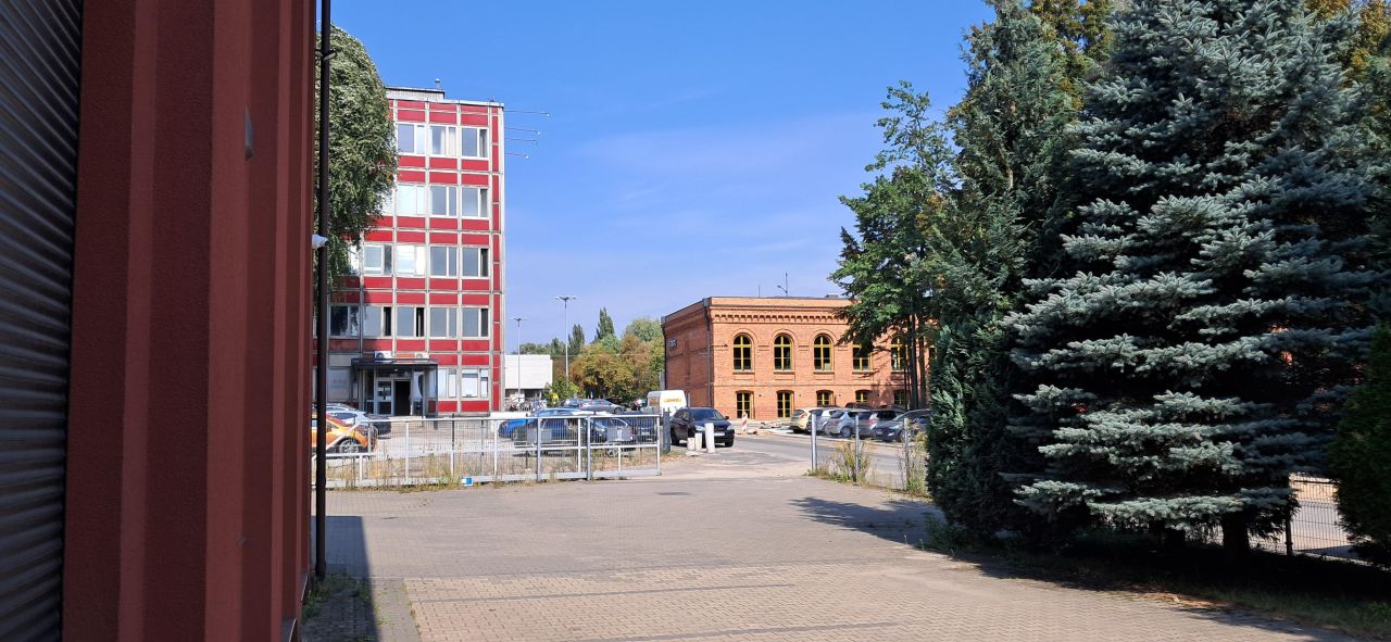 Hala/magazyn Łódź Widzew, al. marsz. Józefa Piłsudskiego. Zdjęcie 5