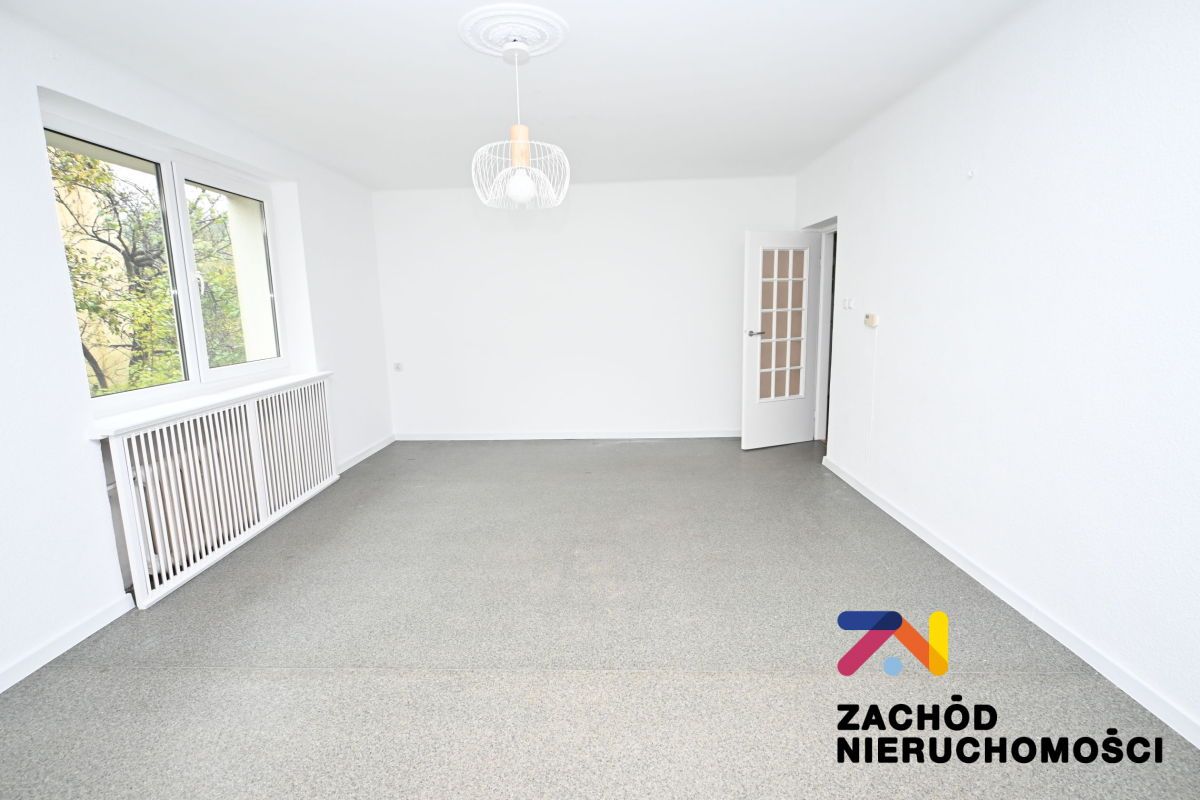 dom wolnostojący, 6 pokoi Zielona Góra. Zdjęcie 3