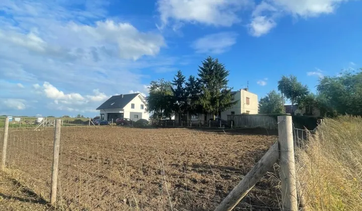 Działka budowlana Czerlejno