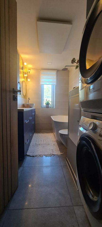 Mieszkanie 3-pokojowe Kluczowa. Zdjęcie 8