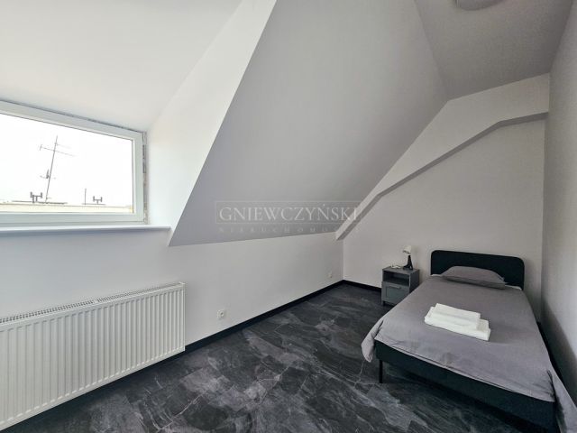 Mieszkanie 3-pokojowe Grodków, rynek Rynek. Zdjęcie 7