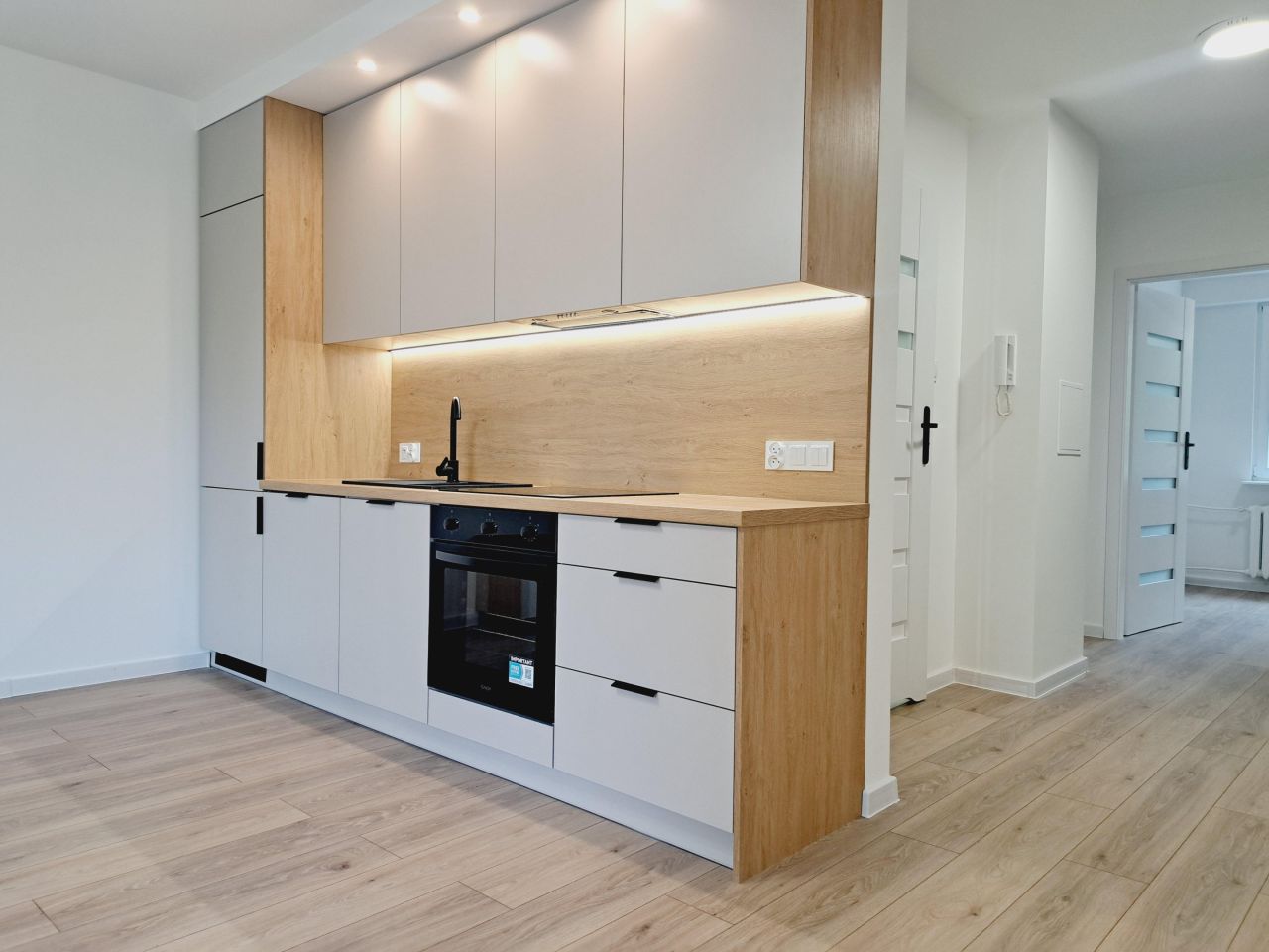 Mieszkanie 3-pokojowe Kielce KSM, ul. Śląska. Zdjęcie 3