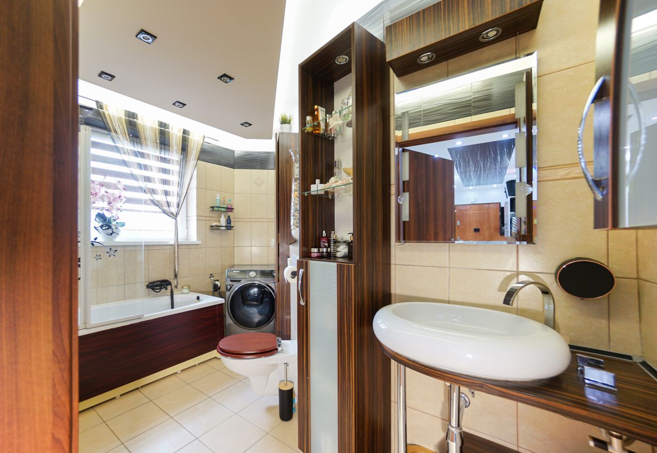 Mieszkanie 4-pokojowe Bielsko-Biała Kamienica, ul. Janisława Grondysa. Zdjęcie 19