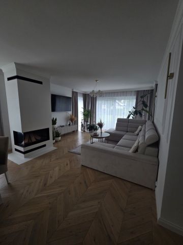 dom wolnostojący Wycinki Osowskie. Zdjęcie 1
