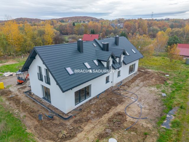 bliźniak, 6 pokoi Koźmice Wielkie. Zdjęcie 24