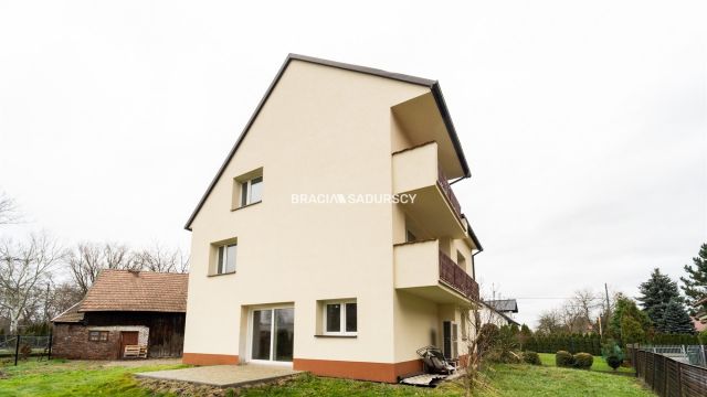 dom wolnostojący, 10 pokoi Skawina, ul. Żwirowa. Zdjęcie 3