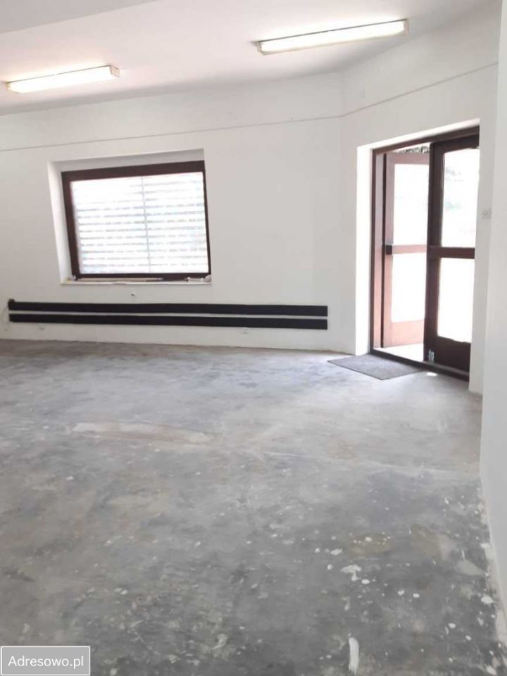 Lokal Częstochowa Raków. Zdjęcie 3