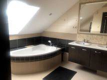 bliźniak, 5 pokoi Lasowice. Zdjęcie 3