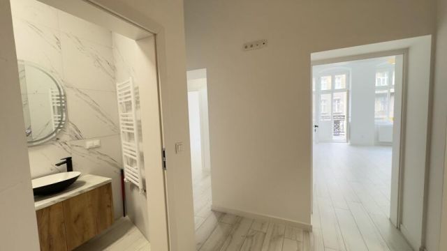 Mieszkanie 3-pokojowe Wrocław Śródmieście, ul. kard. Stefana Wyszyńskiego. Zdjęcie 1