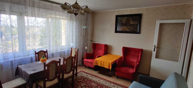 Mieszkanie 3-pokojowe Brzeg Dolny, ul. Joachima Lelewela. Zdjęcie 1