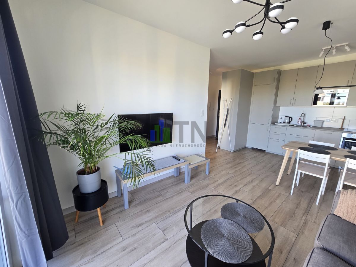 Mieszkanie 2-pokojowe Czernica. Zdjęcie 3