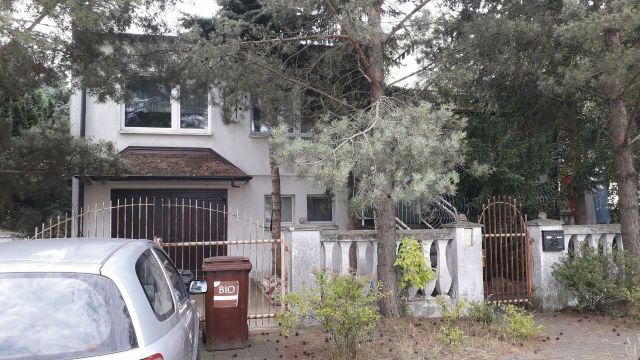 dom wolnostojący Bydgoszcz Piaski, ul. Bydgoskiego Batalionu Obrony Narodowej. Zdjęcie 1