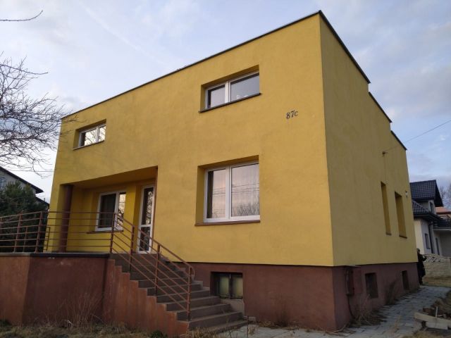 dom wolnostojący, 5 pokoi Suchedniów, ul. Langiewicza. Zdjęcie 1