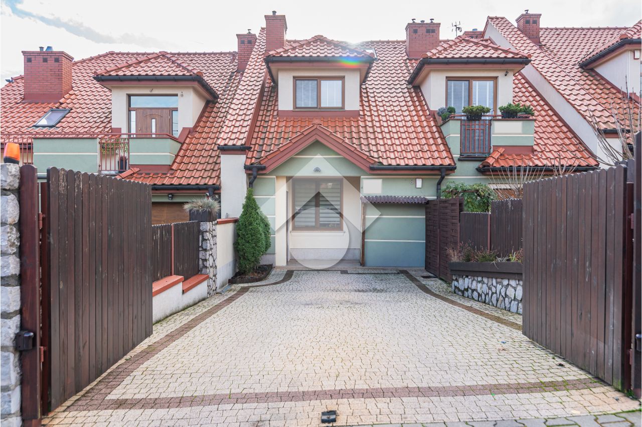 Mieszkanie 4-pokojowe Lednica Górna. Zdjęcie 14