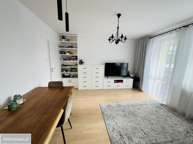 Mieszkanie 3-pokojowe Olsztyn Osiedle Generałów, ul. gen. Stefana Grota Roweckiego. Zdjęcie 1