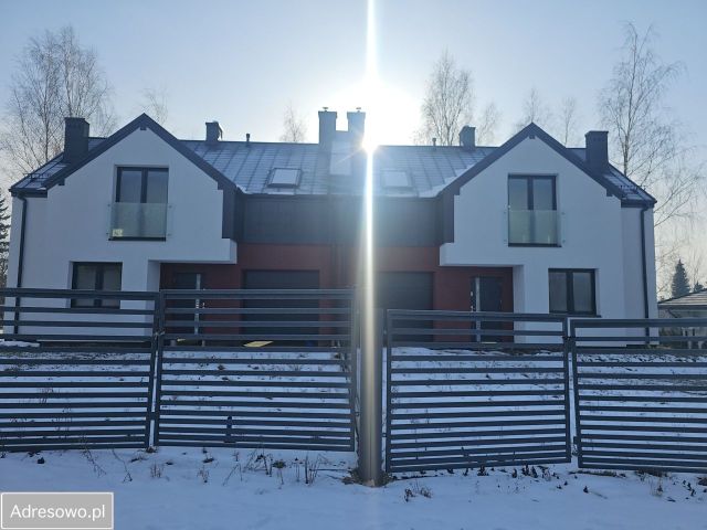 bliźniak, 4 pokoje Myszków Nierada, ul. Słowackiego. Zdjęcie 1