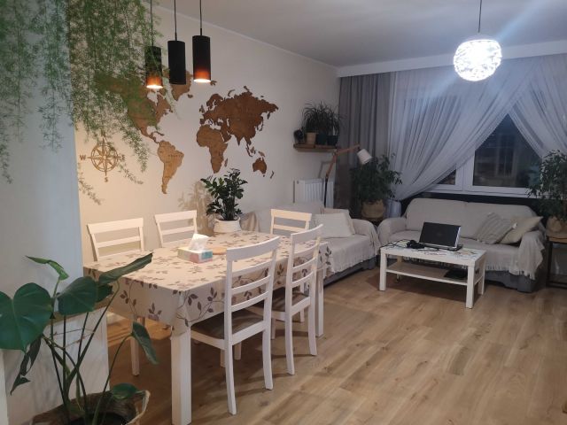 Mieszkanie 3-pokojowe Toruń, ul. Konrada Grasera. Zdjęcie 1