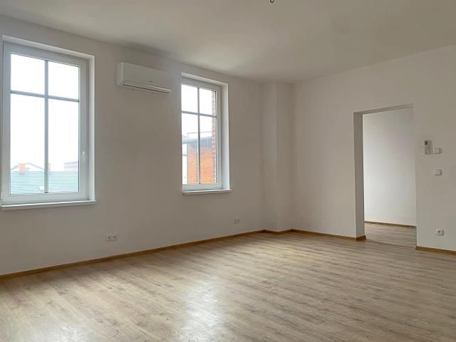 Mieszkanie 2-pokojowe Piekary Śląskie Centrum, ul. Prymasa Stefana Wyszyńskiego. Zdjęcie 1