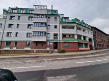 Mieszkanie 4-pokojowe Ruda Śląska Wirek, ul. Obrońców Westerplatte. Zdjęcie 1