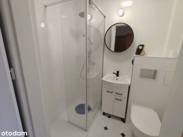 Mieszkanie 1-pokojowe Gliwice Śródmieście, ul. Lucjana Malinowskiego. Zdjęcie 6