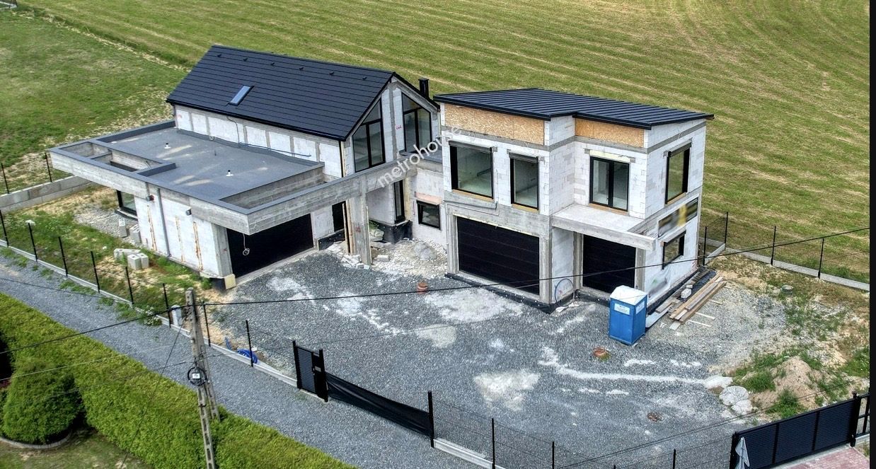 dom wolnostojący, 10 pokoi Pisarzowice, ul. Bielska. Zdjęcie 4