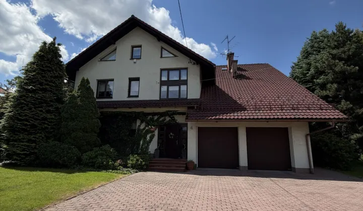 dom wolnostojący, 8 pokoi Bielsko-Biała Kamienica
