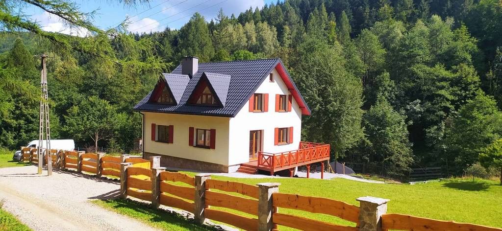 dom wolnostojący, 5 pokoi Rzyki, os. Jagódki