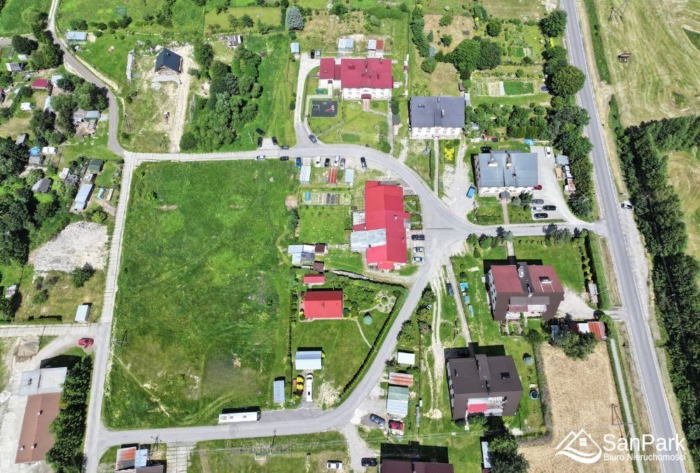 Działka inwestycyjna Lutowiska. Zdjęcie 5