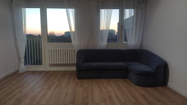 Mieszkanie 2-pokojowe Oleśnica, ul. mjr. Henryka Sucharskiego. Zdjęcie 1