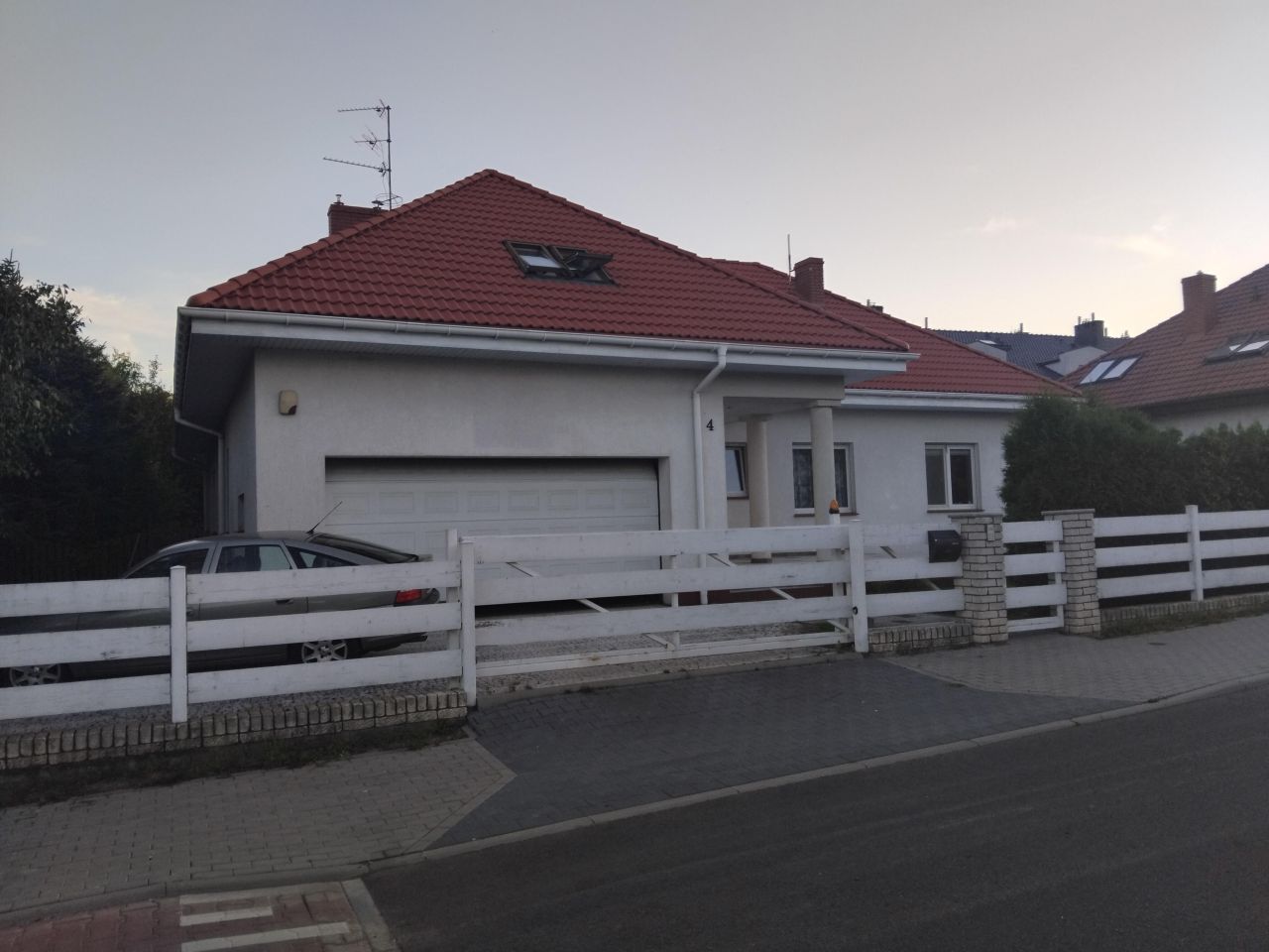 dom wolnostojący, 9 pokoi Rokietnica, ul. Daglezjowa. Zdjęcie 3