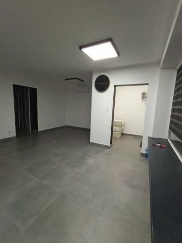 Lokal Iskrzynia Zagórze, PODKRPACKA. Zdjęcie 3