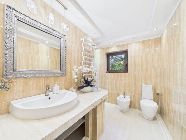 dom wolnostojący, 5 pokoi Błonie. Zdjęcie 14