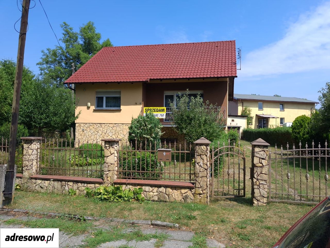 dom wolnostojący, 5 pokoi Pokój, ul. Wolności. Zdjęcie 1